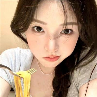 送报女孩